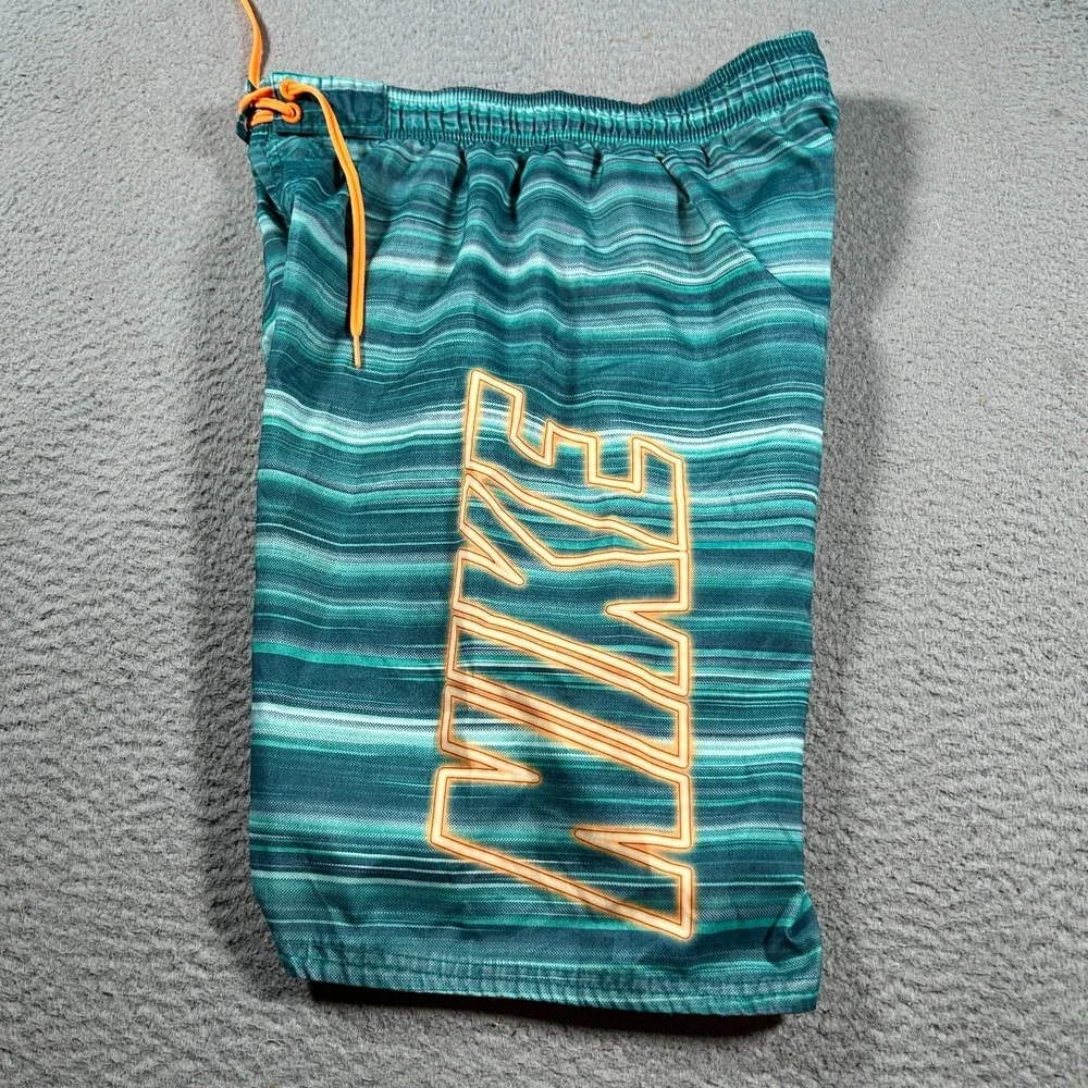 Nike Hyper Glow Shorts Boys XL 10
